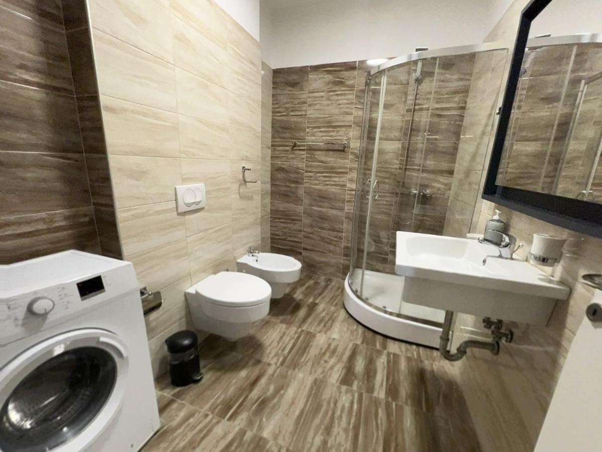 Tirana LUX Apartments Bagian luar foto