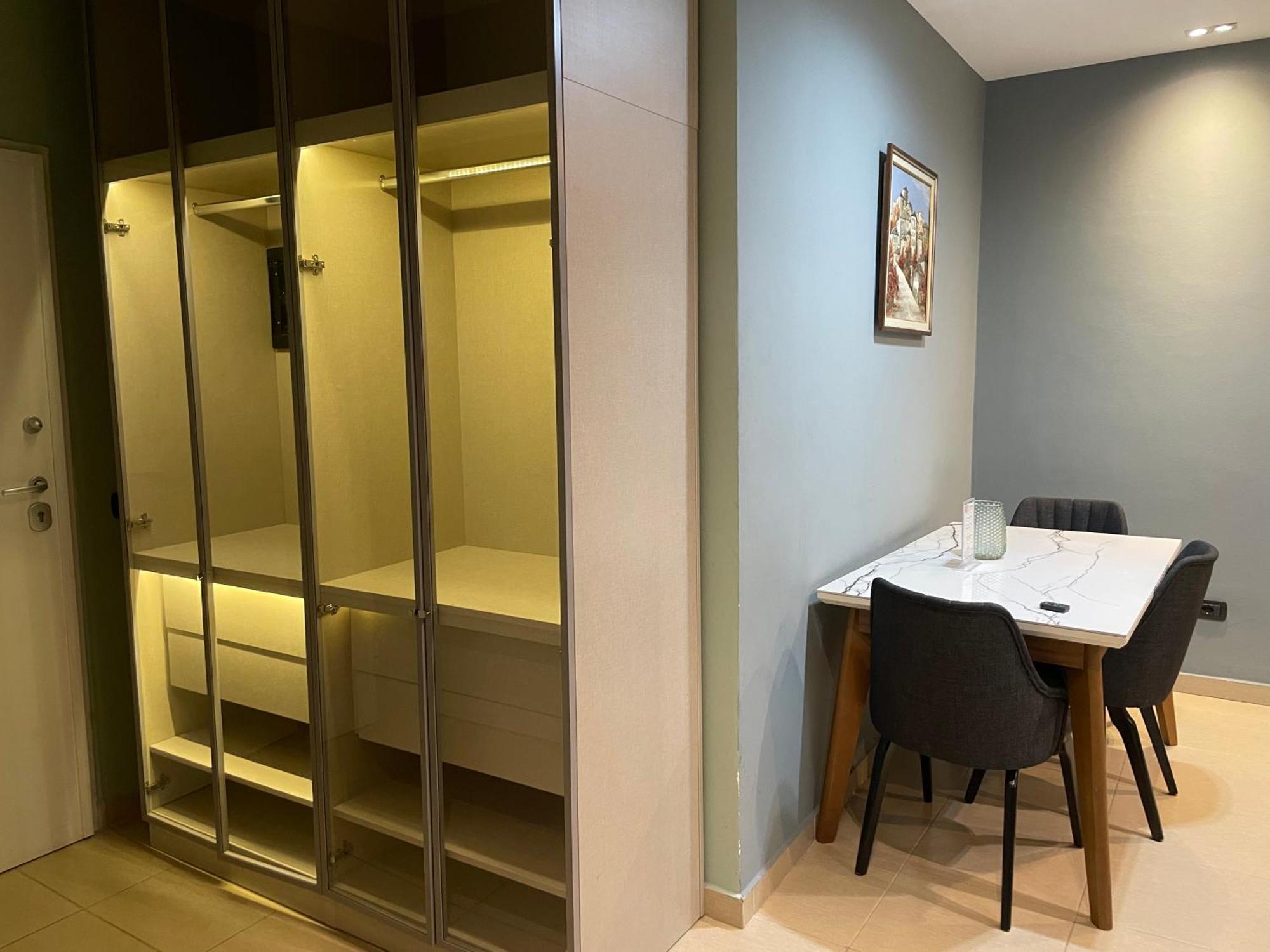 Tirana LUX Apartments Bagian luar foto