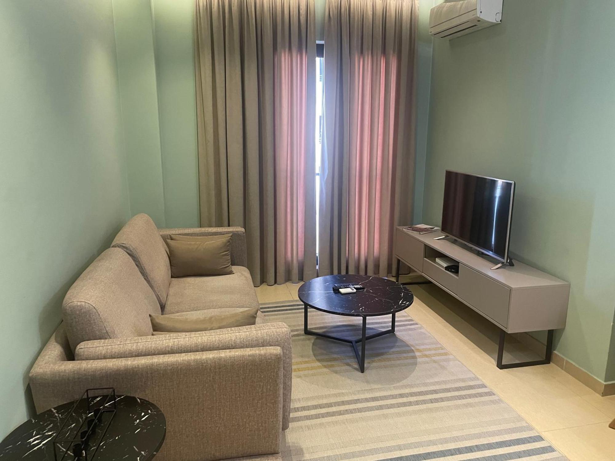 Tirana LUX Apartments Bagian luar foto