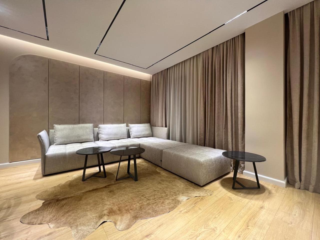 Tirana LUX Apartments Bagian luar foto